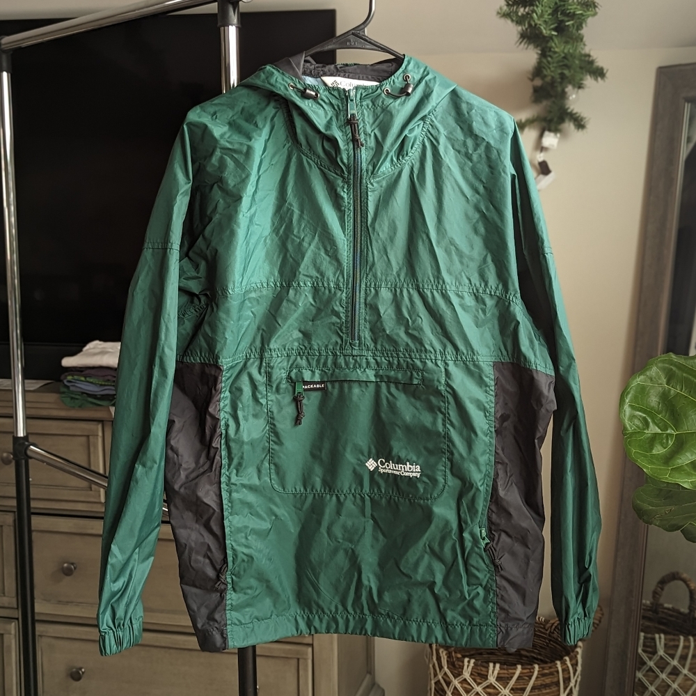 Vintage Columbia packable windbreaker